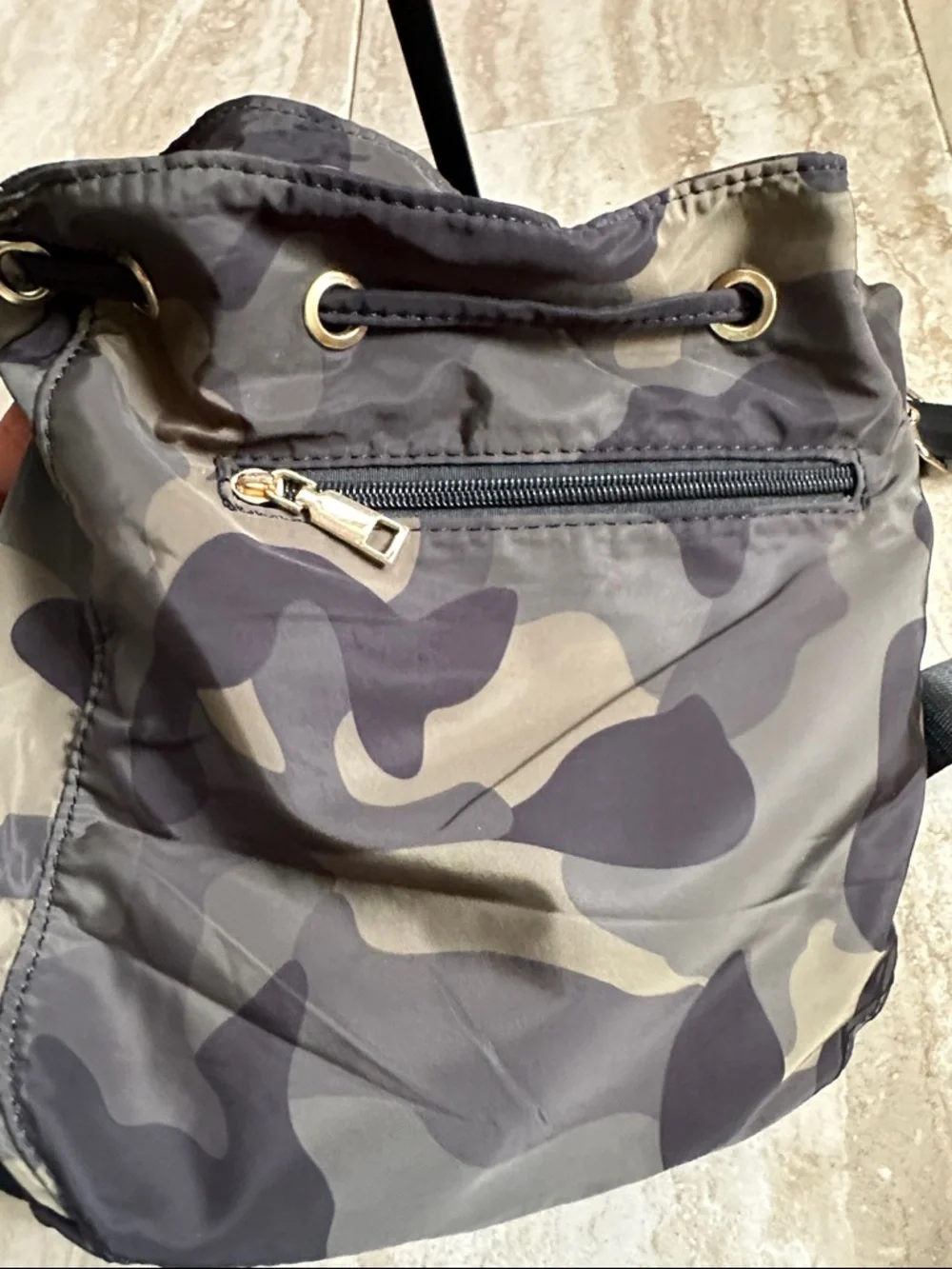 No Brand Camo Nylon Shoulder Crossbody Drawstring Women’s Bag - Picture 5 of 7